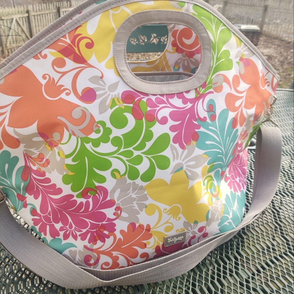 Thirty One Island Damask Tote
